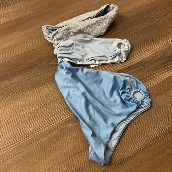 NWT Baobab Isla One Piece in Azulado - Picture 4 of 7